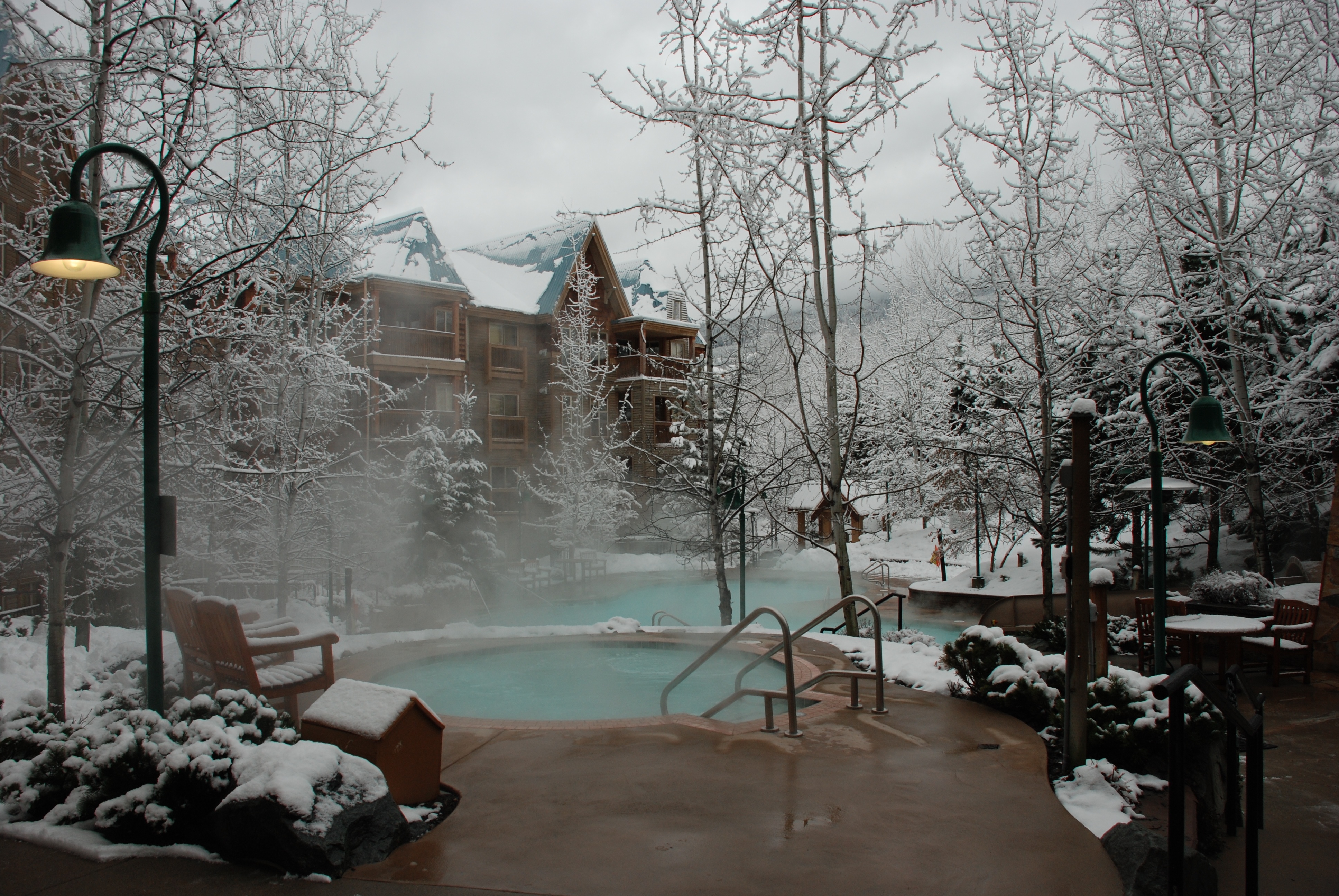 2009-03-WHISTLER WITH MUSSATTOS 24.jpg
